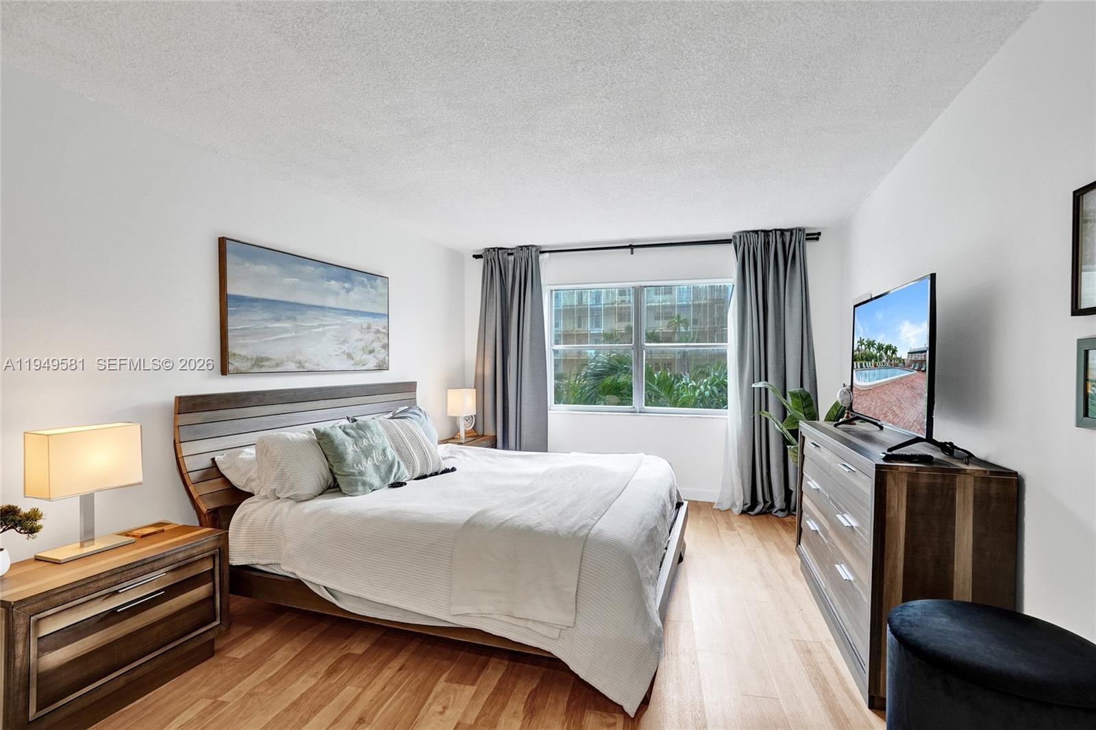 OCEAN VIEW TOWERS CONDO - Residential