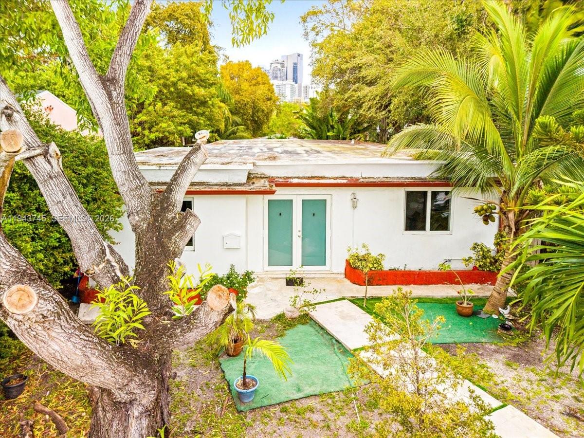 HOLLEMAN PARK - Residential