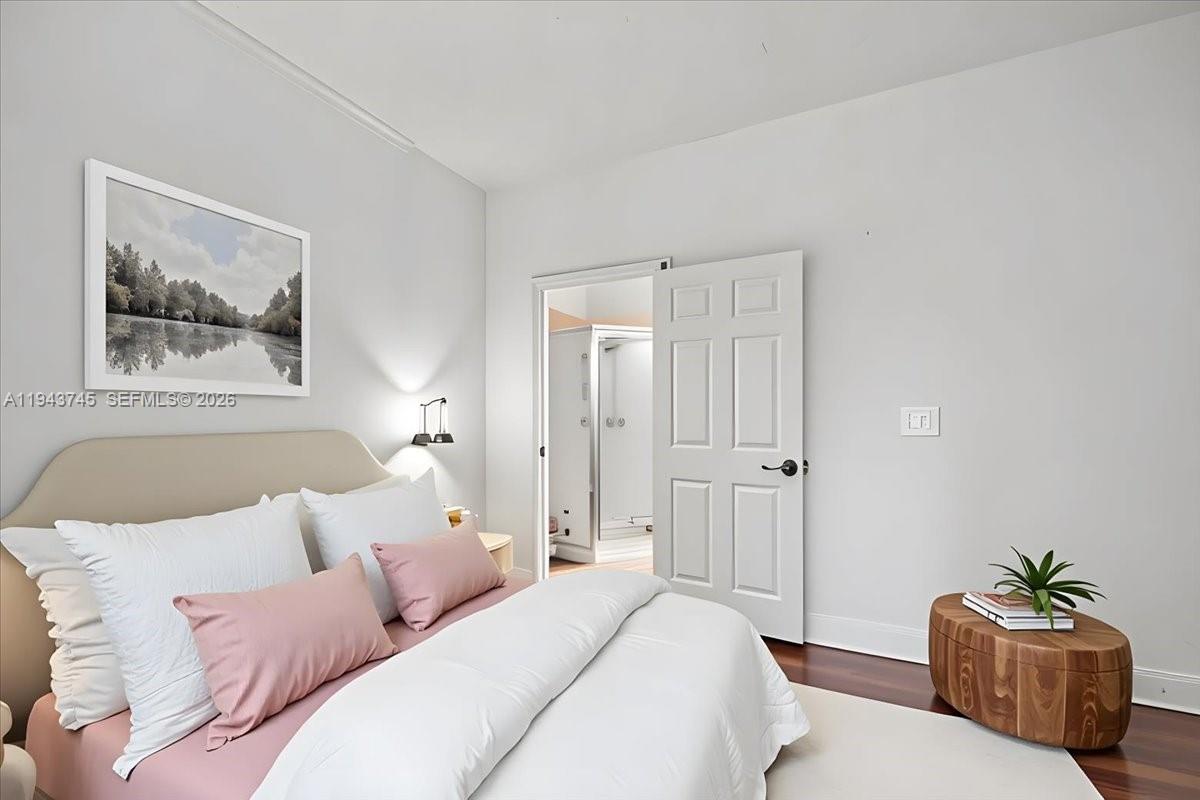 HOLLEMAN PARK - Residential