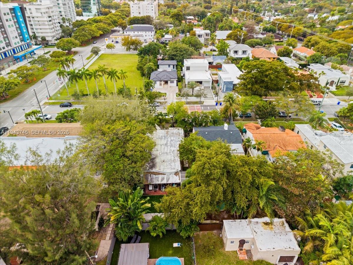 HOLLEMAN PARK - Residential