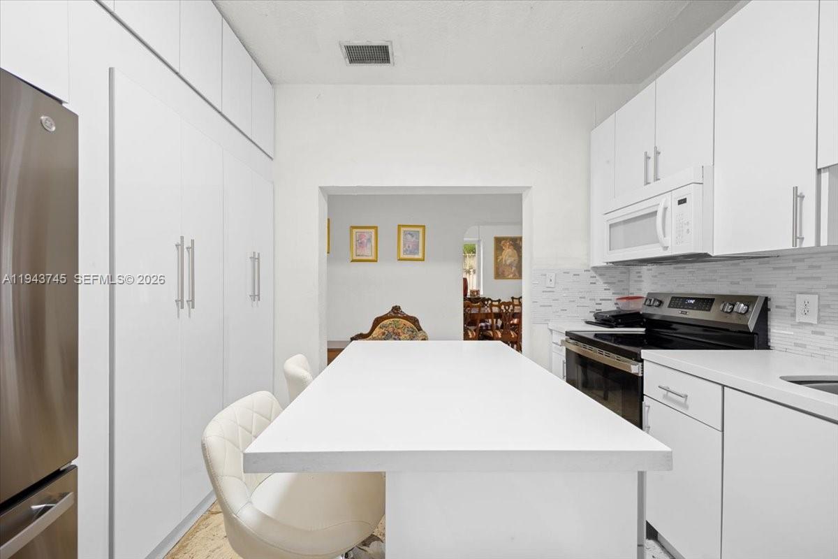 HOLLEMAN PARK - Residential