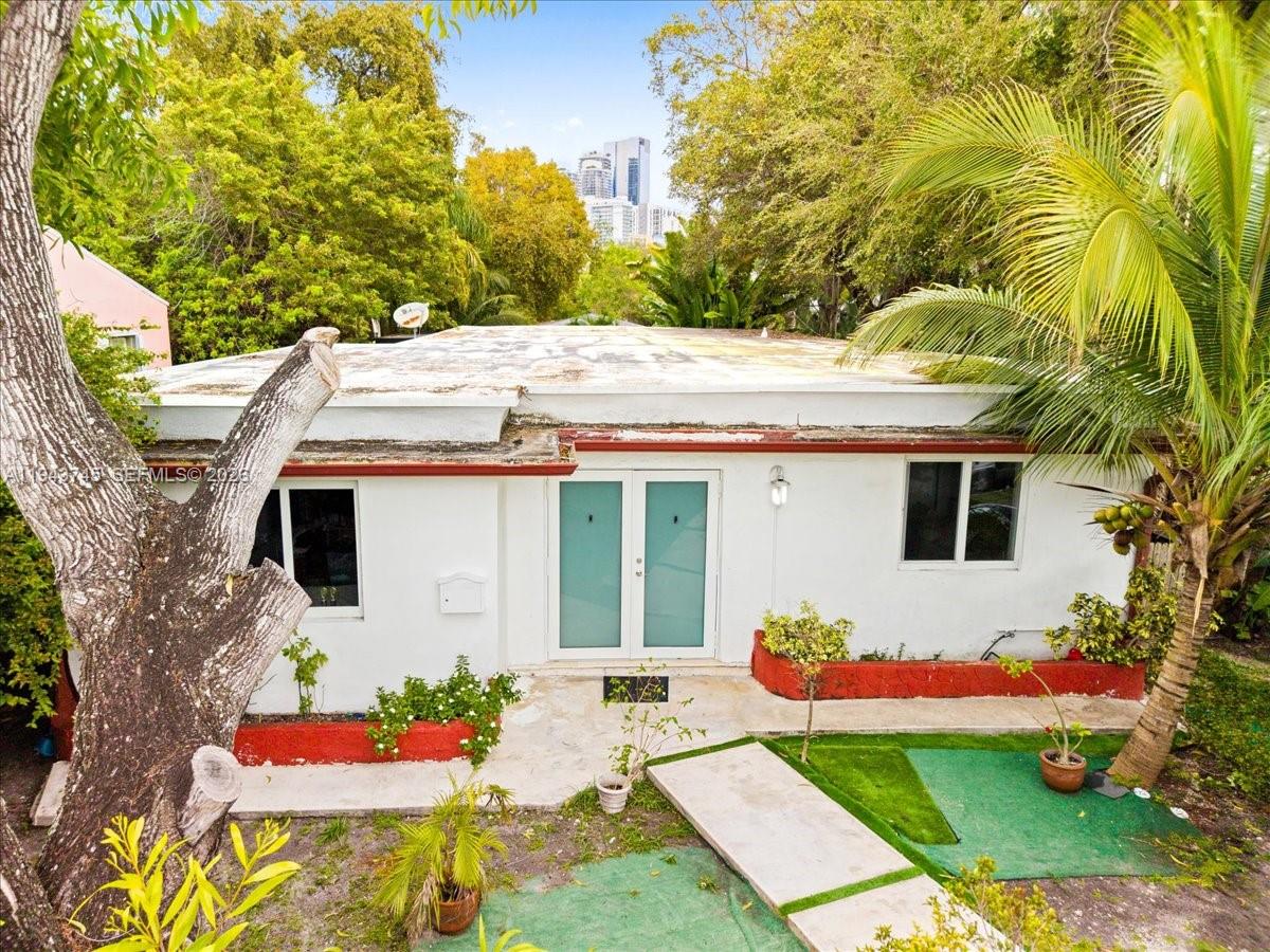 HOLLEMAN PARK - Residential