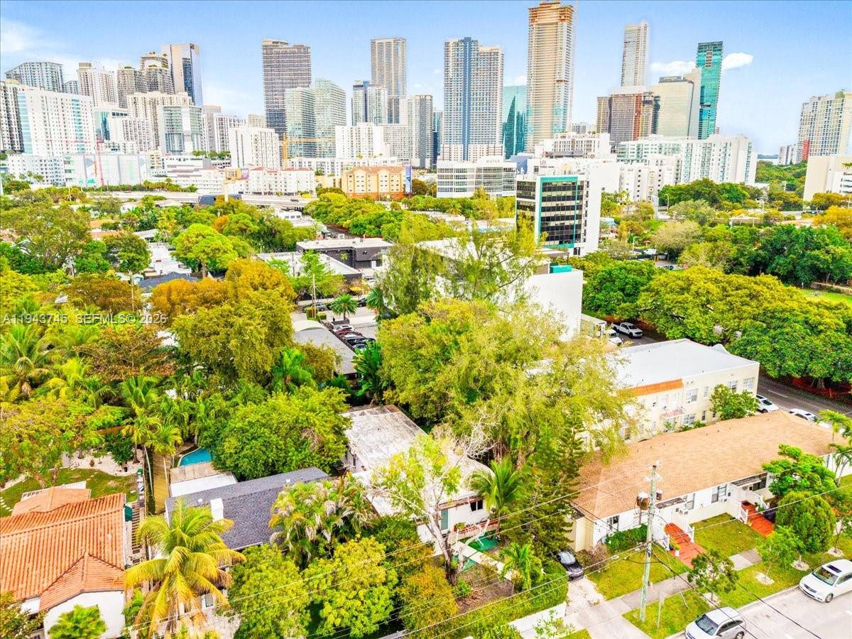 HOLLEMAN PARK - Residential