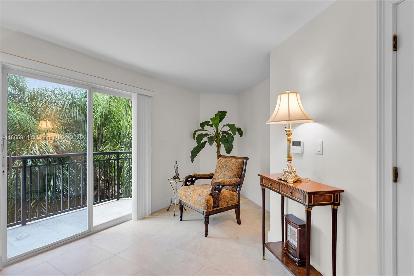 PORT LARGO 5TH ADD - Residential