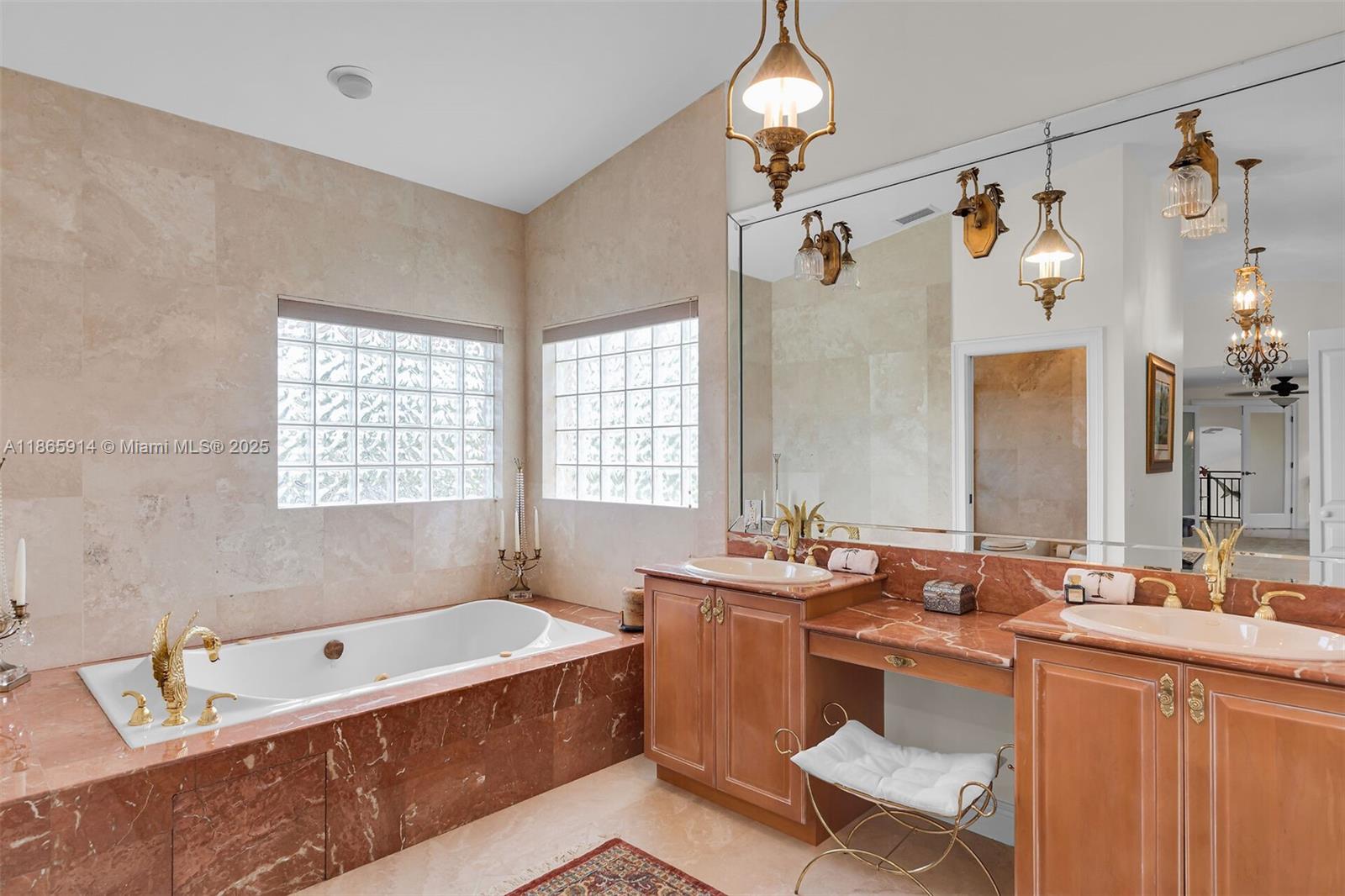 PORT LARGO 5TH ADD - Residential