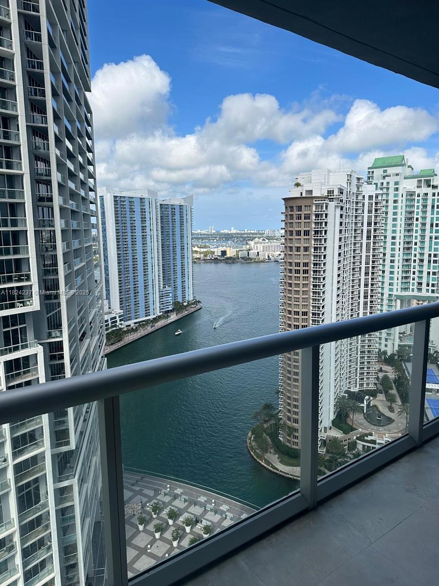 ICON BRICKELL NO TWO - Residential Lease