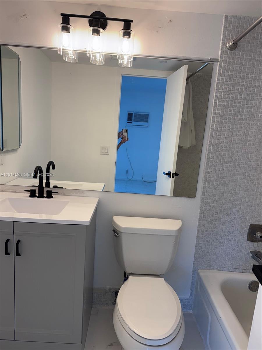DORSET AT CENTURY VILLAGE - Residential