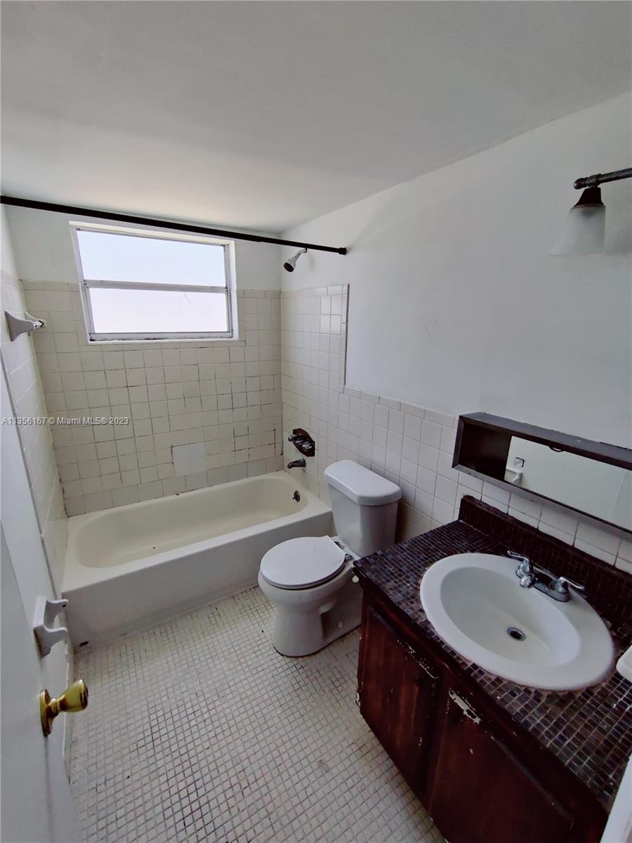 PIER 43 CONDO - Residential