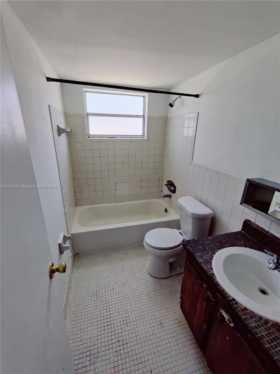 PIER 43 CONDO - Residential