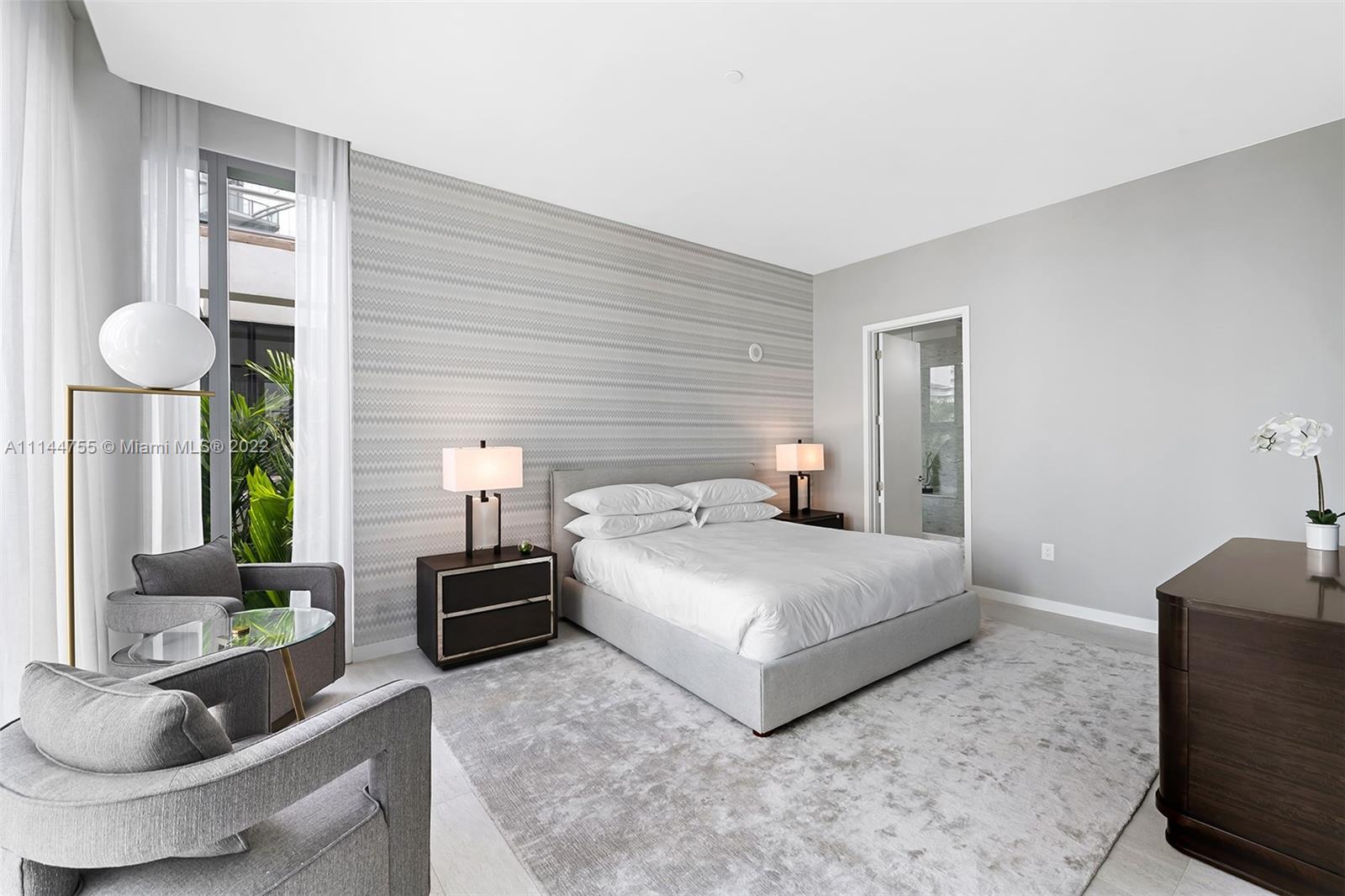 PARAMOUNT MIAMI WORLDCENTE - Residential