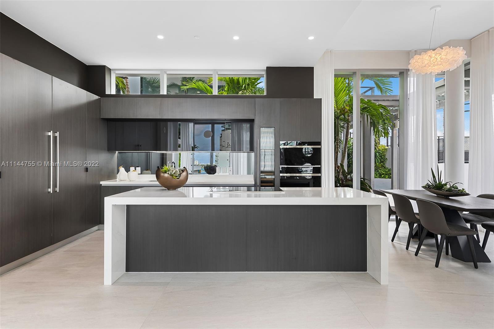 PARAMOUNT MIAMI WORLDCENTE - Residential