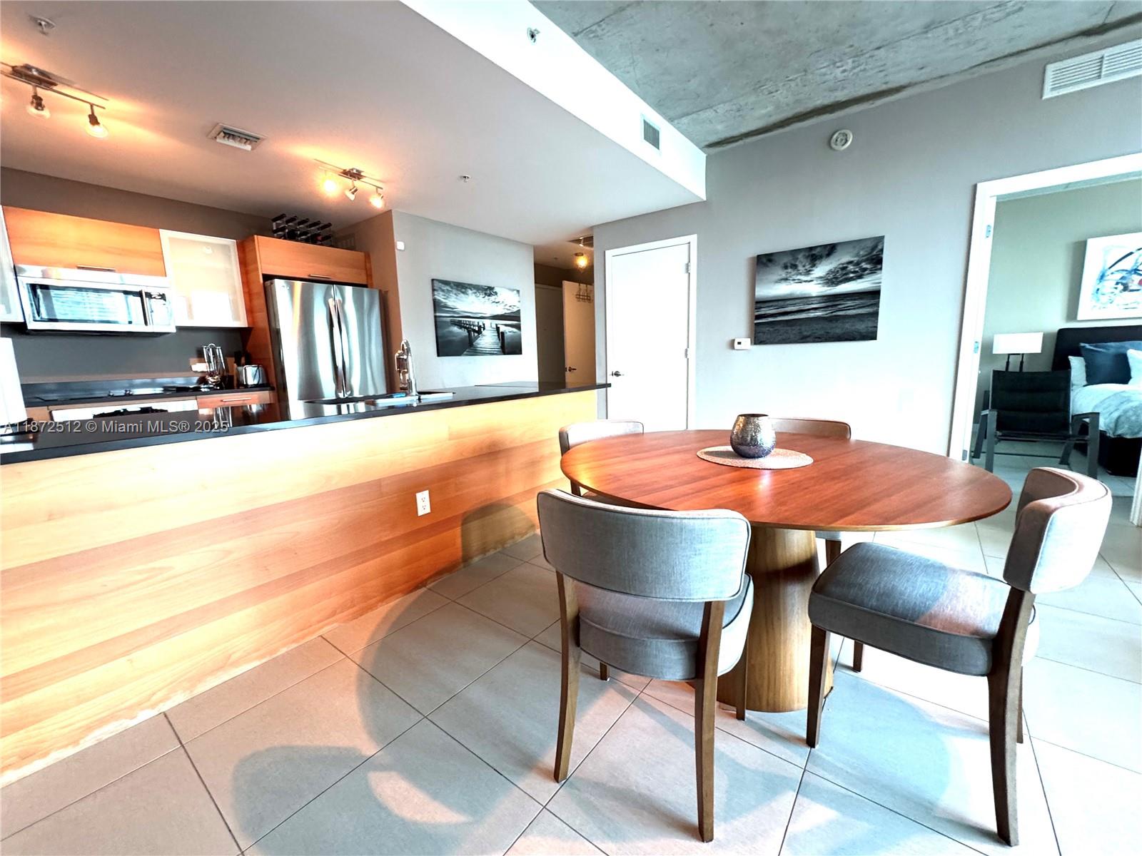 3301 NE 1st Ave H1504