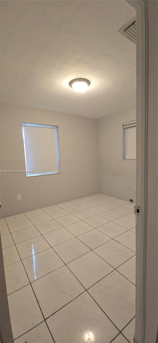 BOULEVARD HEIGHTS SEC 3 - Residential Lease