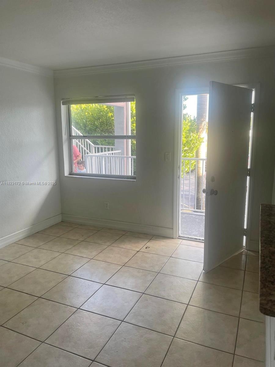 7101 SW 89th Ct 213