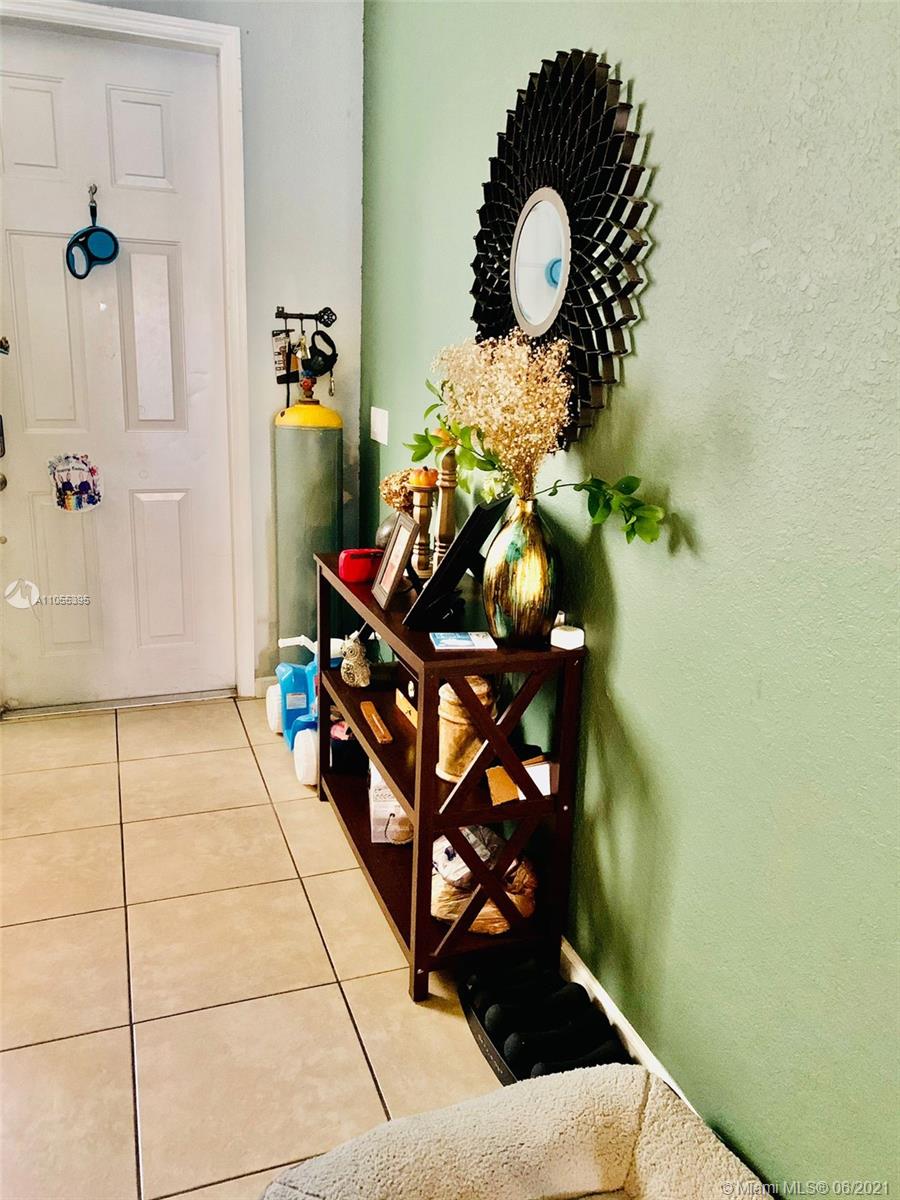 PORTOFINO VILLAS WEST - Residential