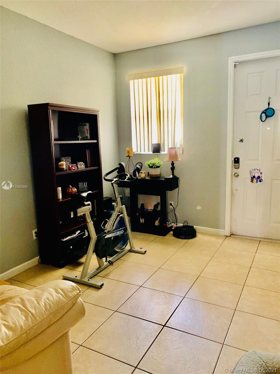 PORTOFINO VILLAS WEST - Residential