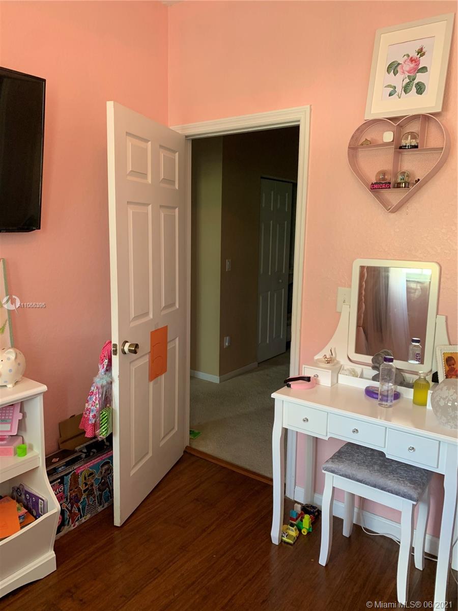 PORTOFINO VILLAS WEST - Residential