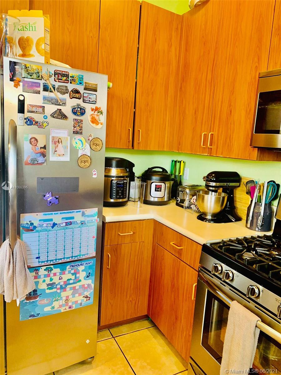 PORTOFINO VILLAS WEST - Residential