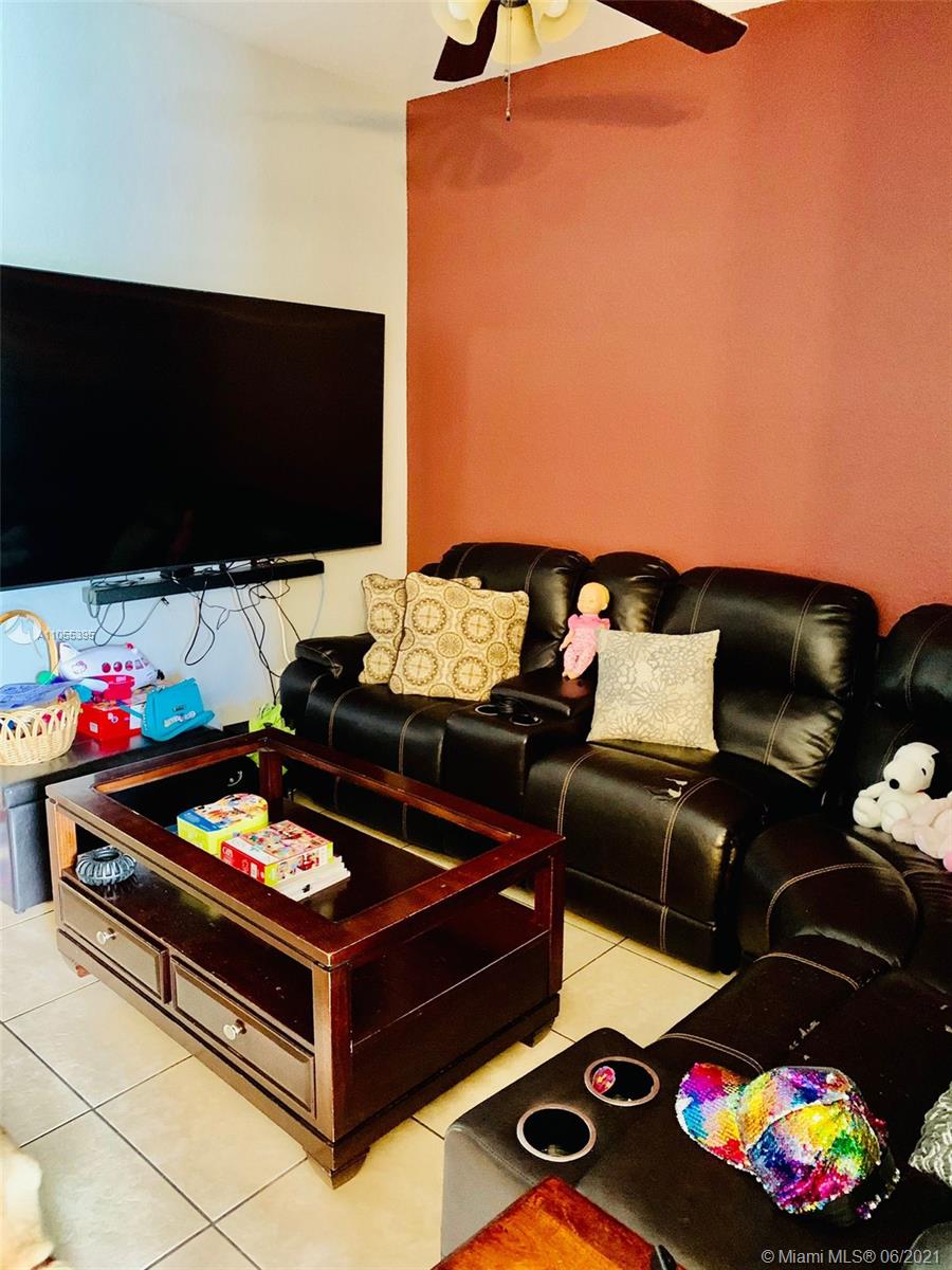 PORTOFINO VILLAS WEST - Residential