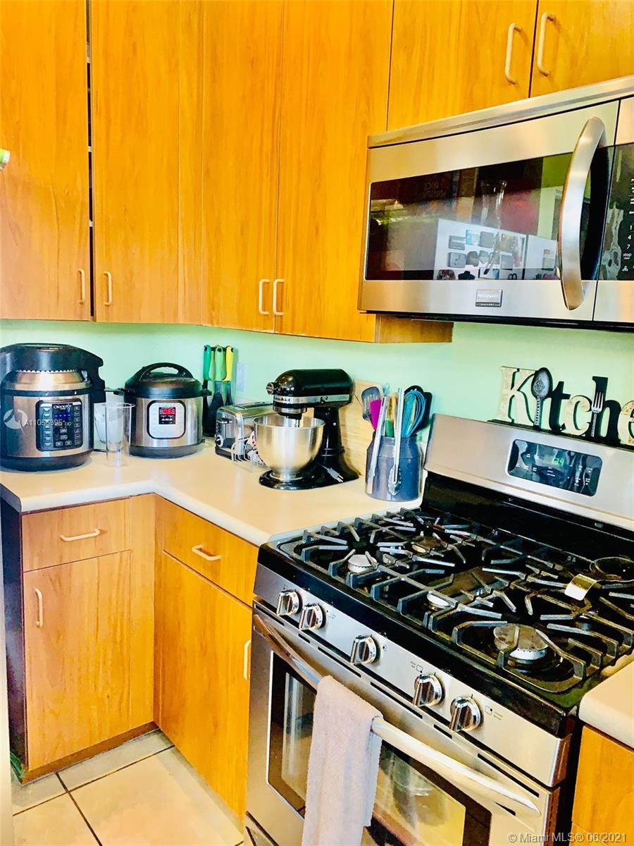 PORTOFINO VILLAS WEST - Residential