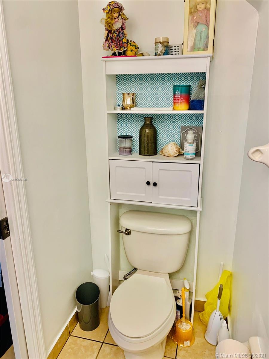 PORTOFINO VILLAS WEST - Residential