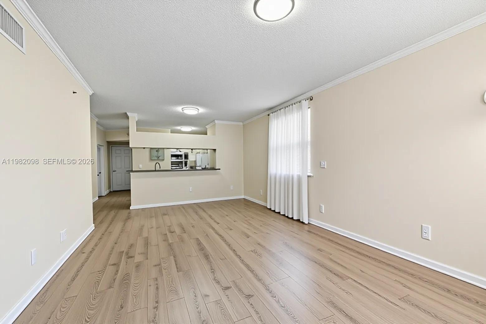 PORTO BELLAGIO CONDO - Residential