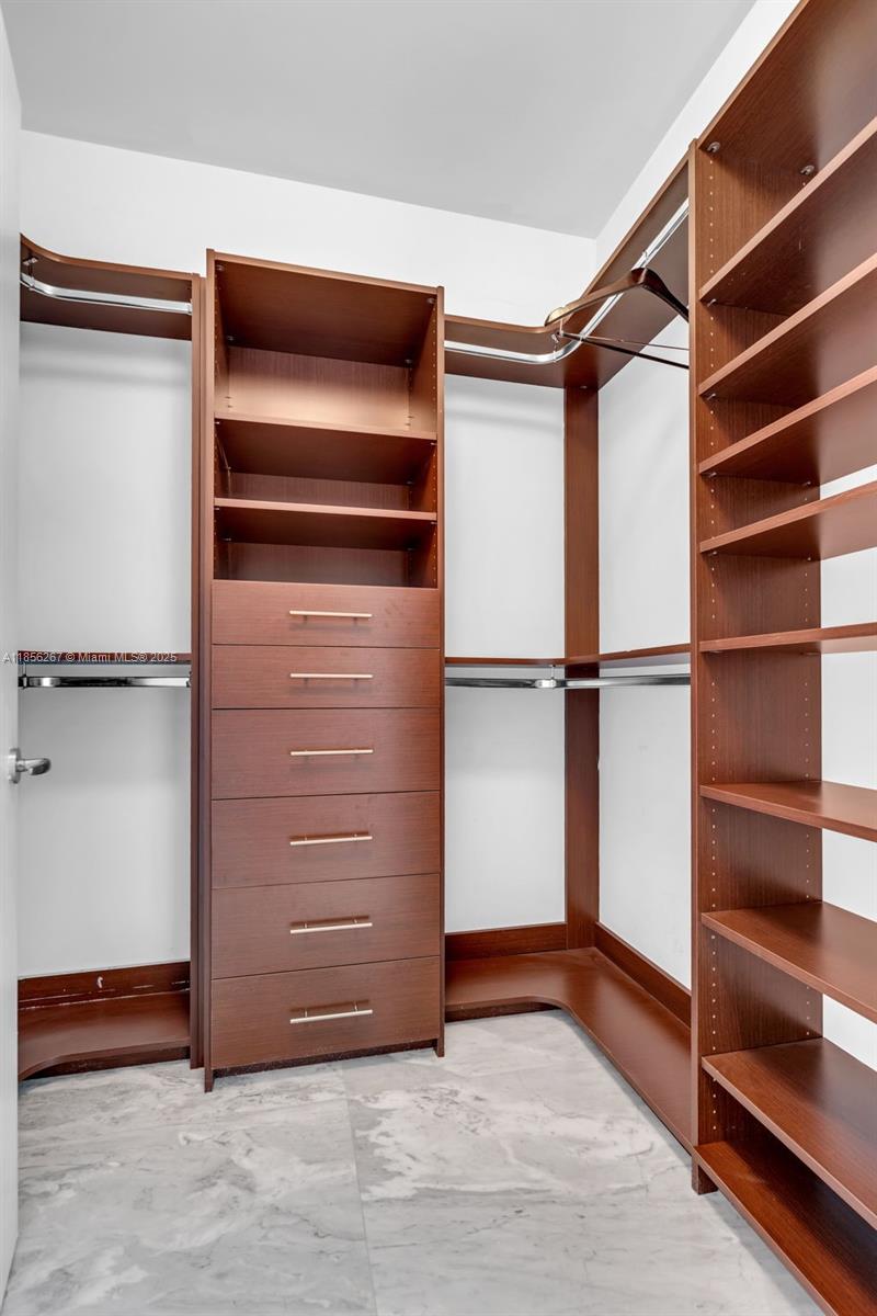 JADE RESIDENCES AT BRICKE - Residential