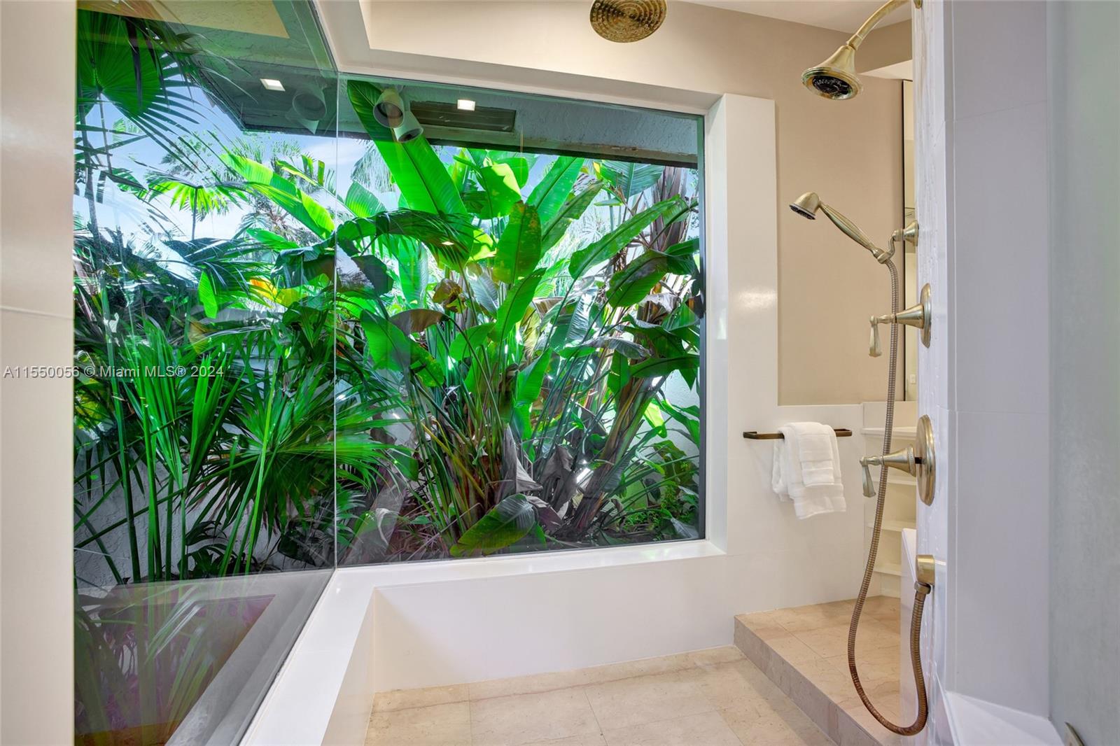 WINDMILL RANCH ESTATES - Residential