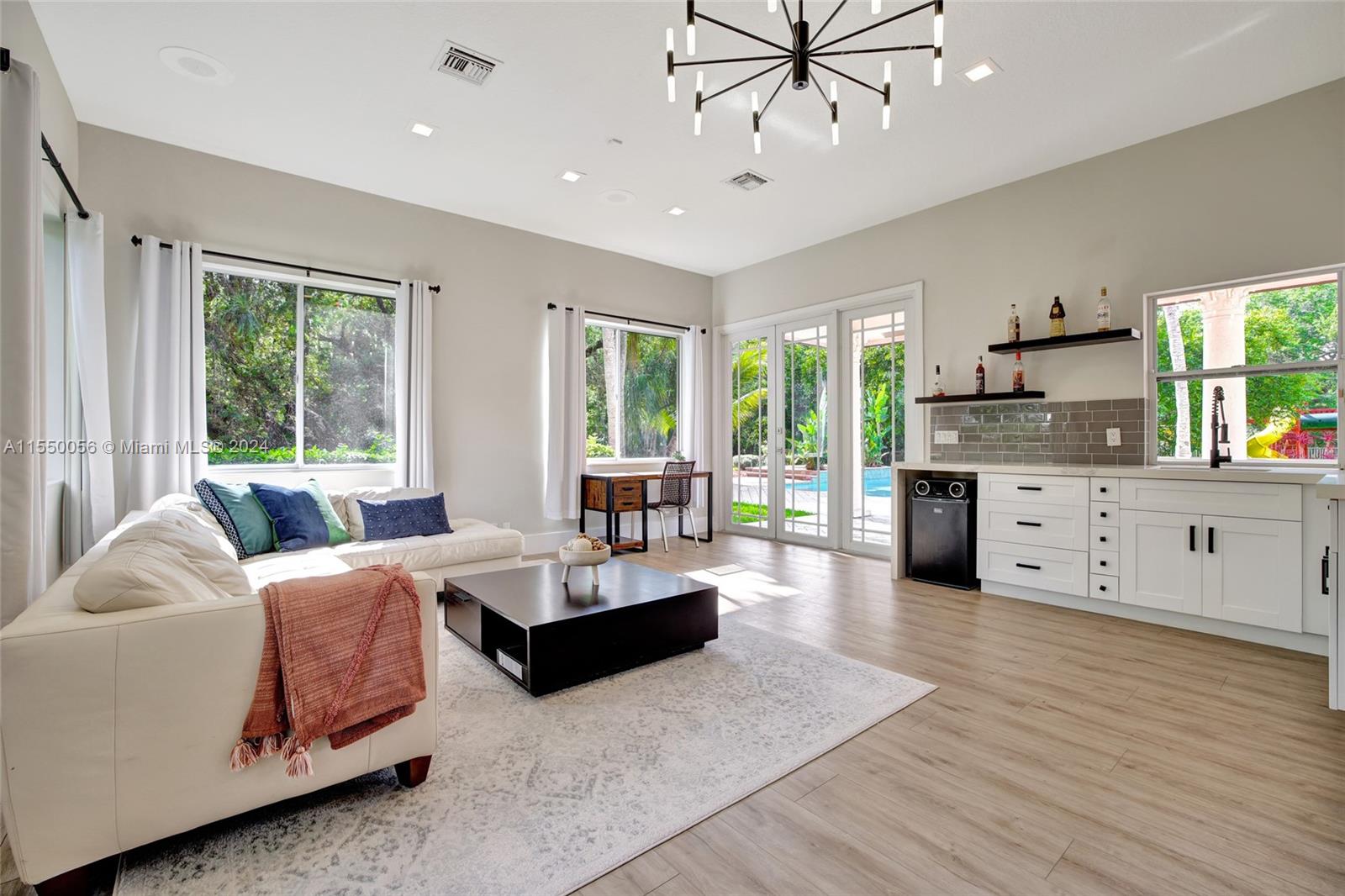 WINDMILL RANCH ESTATES - Residential