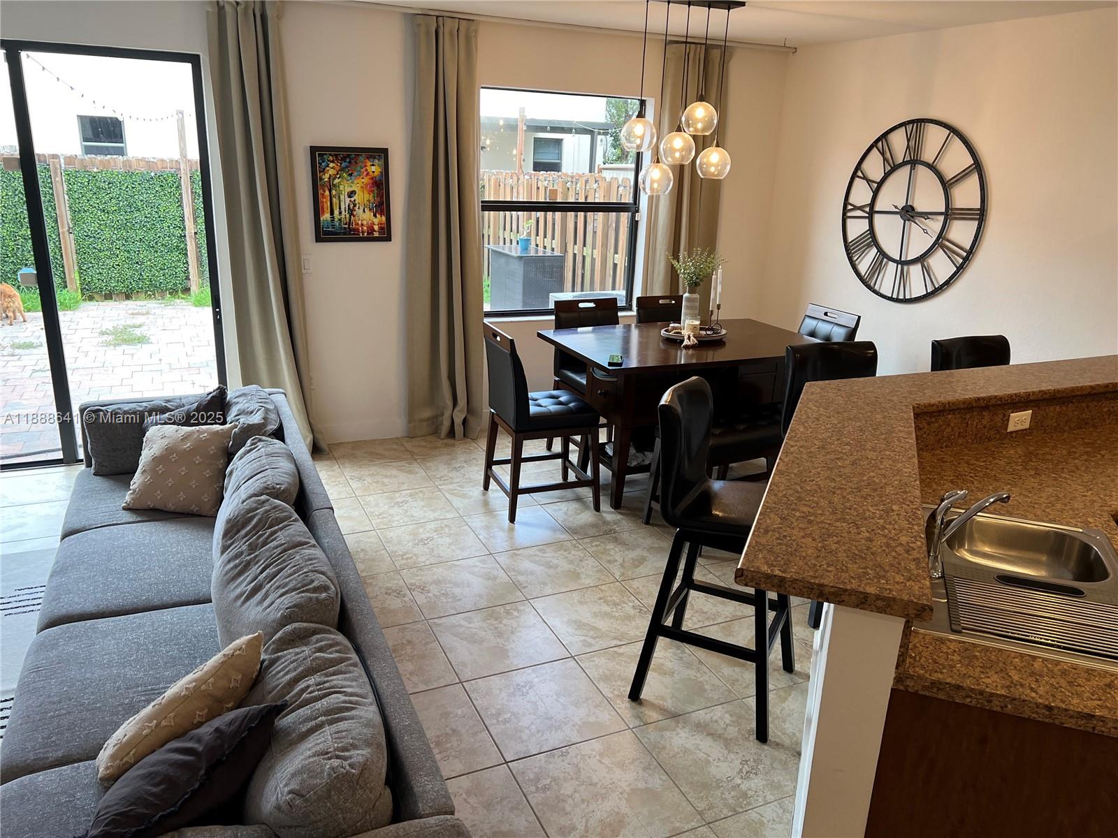 VENETIAN PARC WEST - Residential Lease