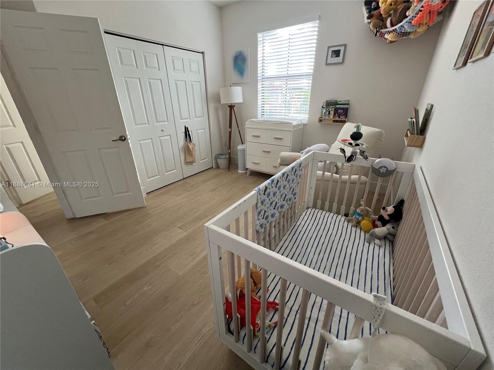 VENETIAN PARC WEST - Residential Lease