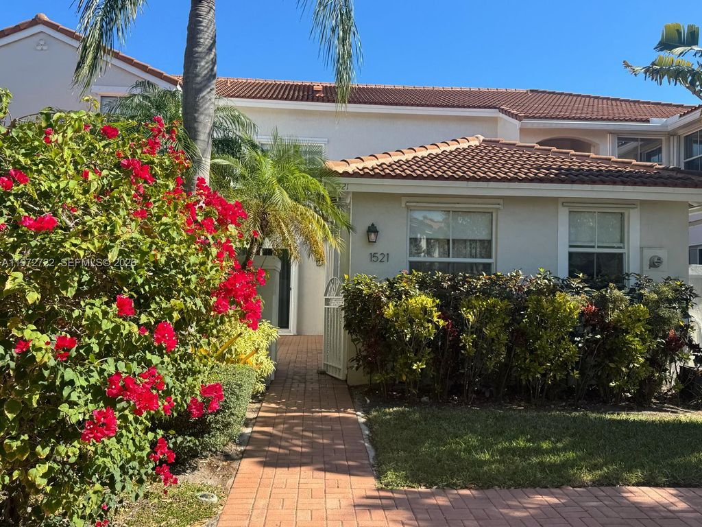 Photo of 1521 Seagrape Way, Hollywood, FL 33019 (MLS # A11972722)