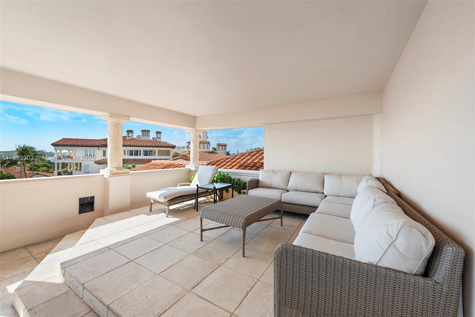 SEASIDE VILLAGE CONDO - Residential Lease