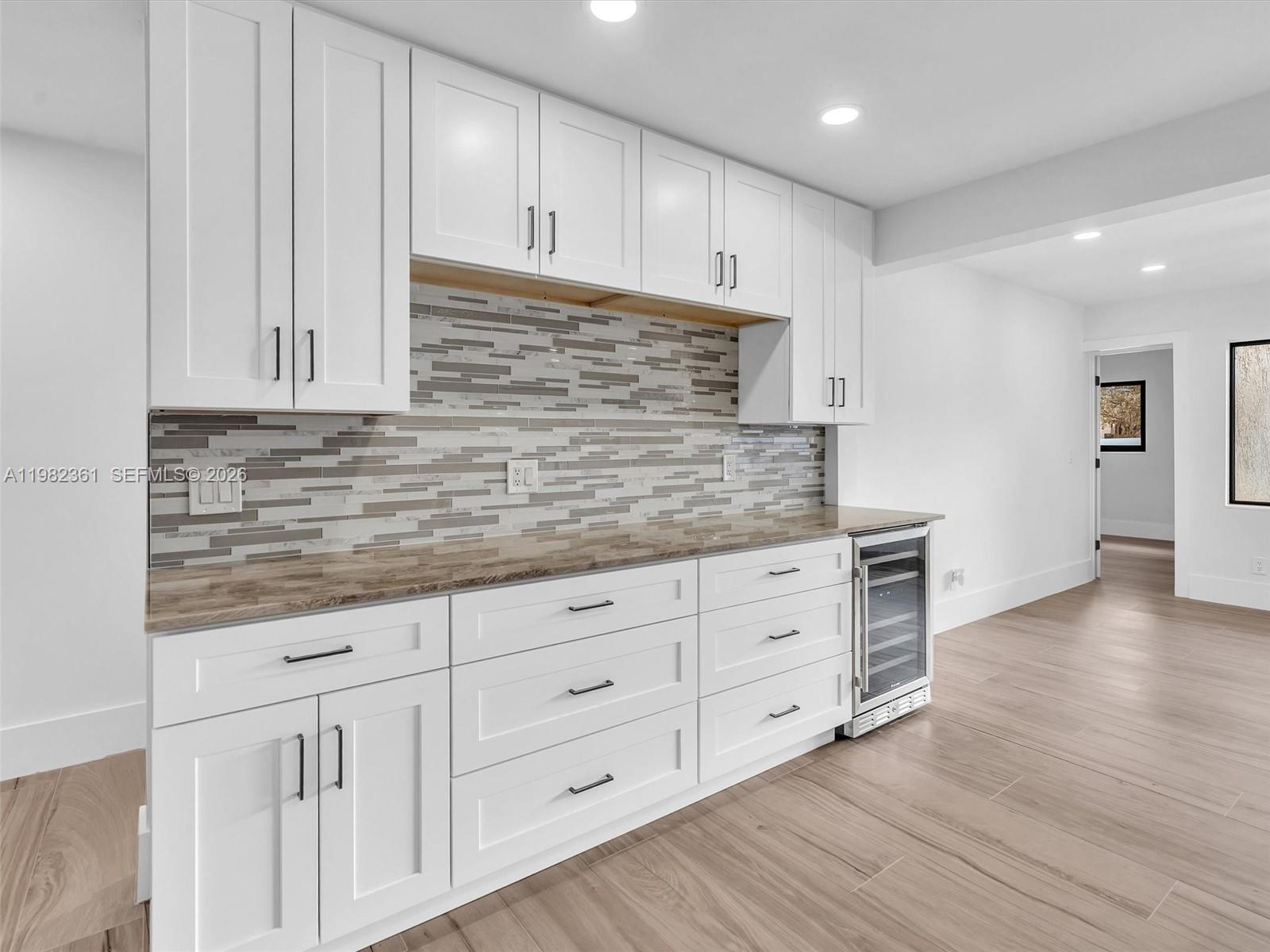 PEMBROKE LAKES SEC 5 - Residential