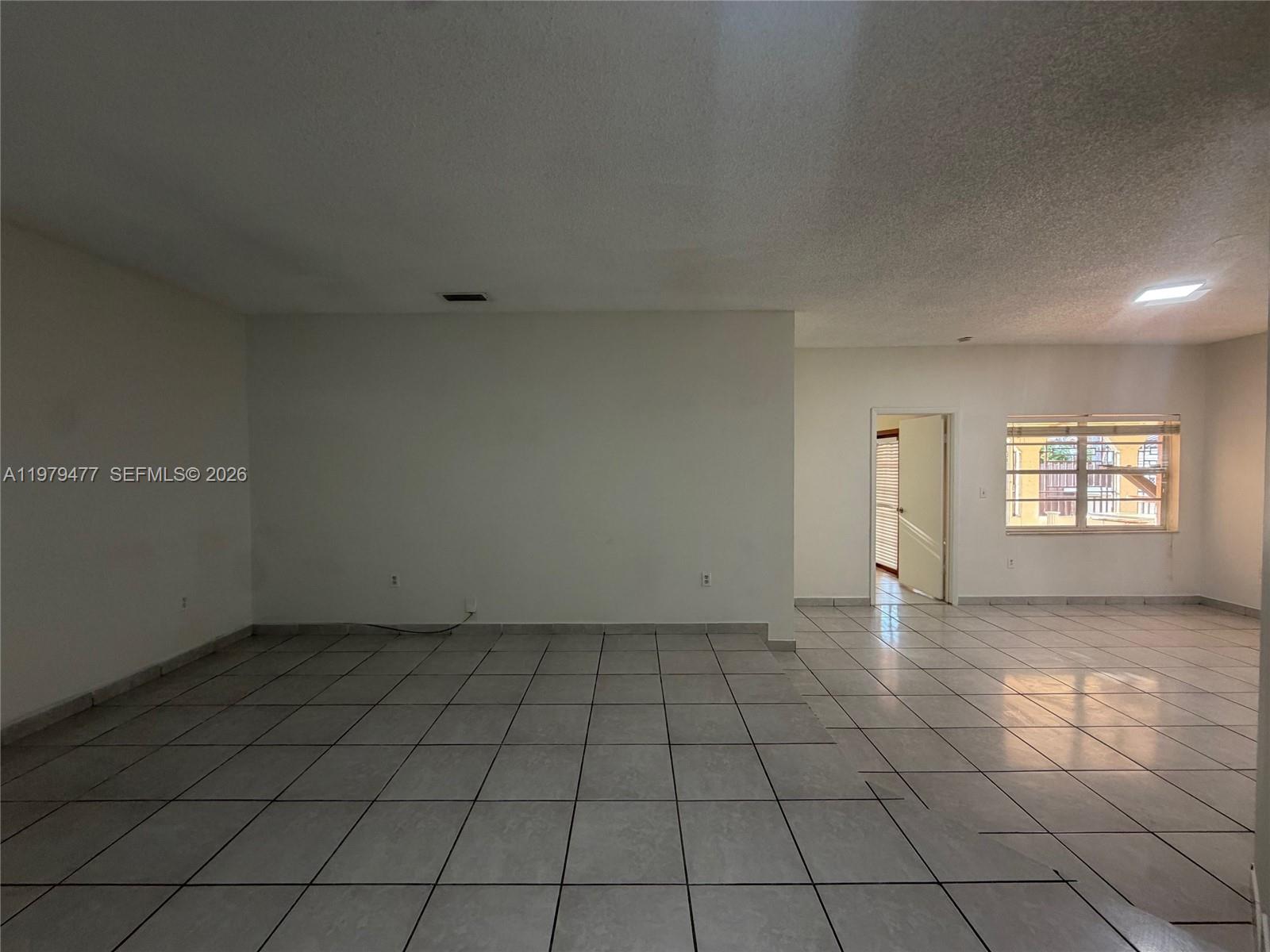 VISTA SUB 1ST ADDN - Residential