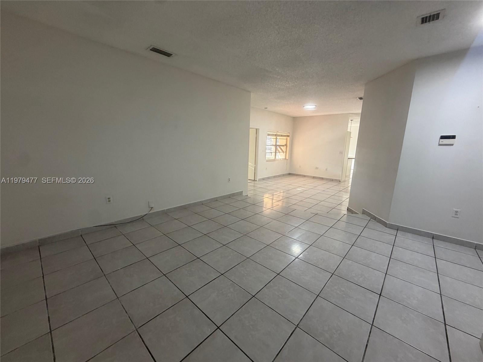 VISTA SUB 1ST ADDN - Residential