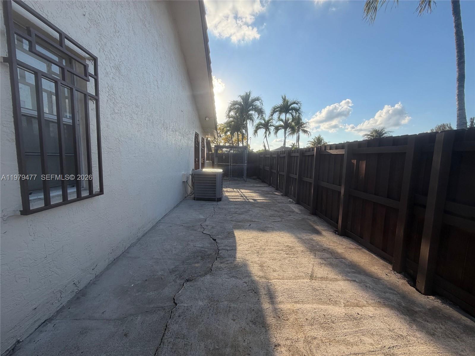 VISTA SUB 1ST ADDN - Residential