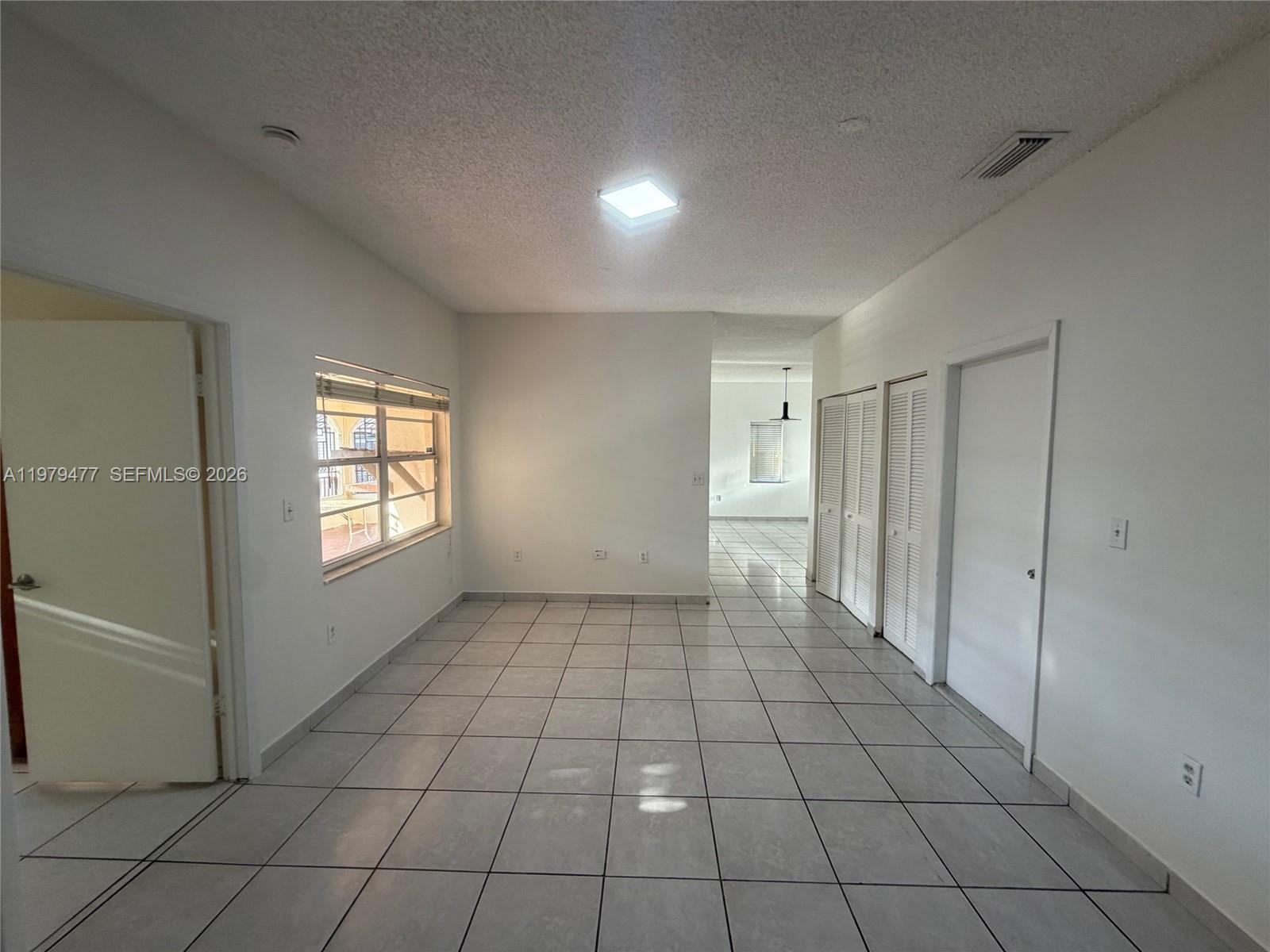 VISTA SUB 1ST ADDN - Residential