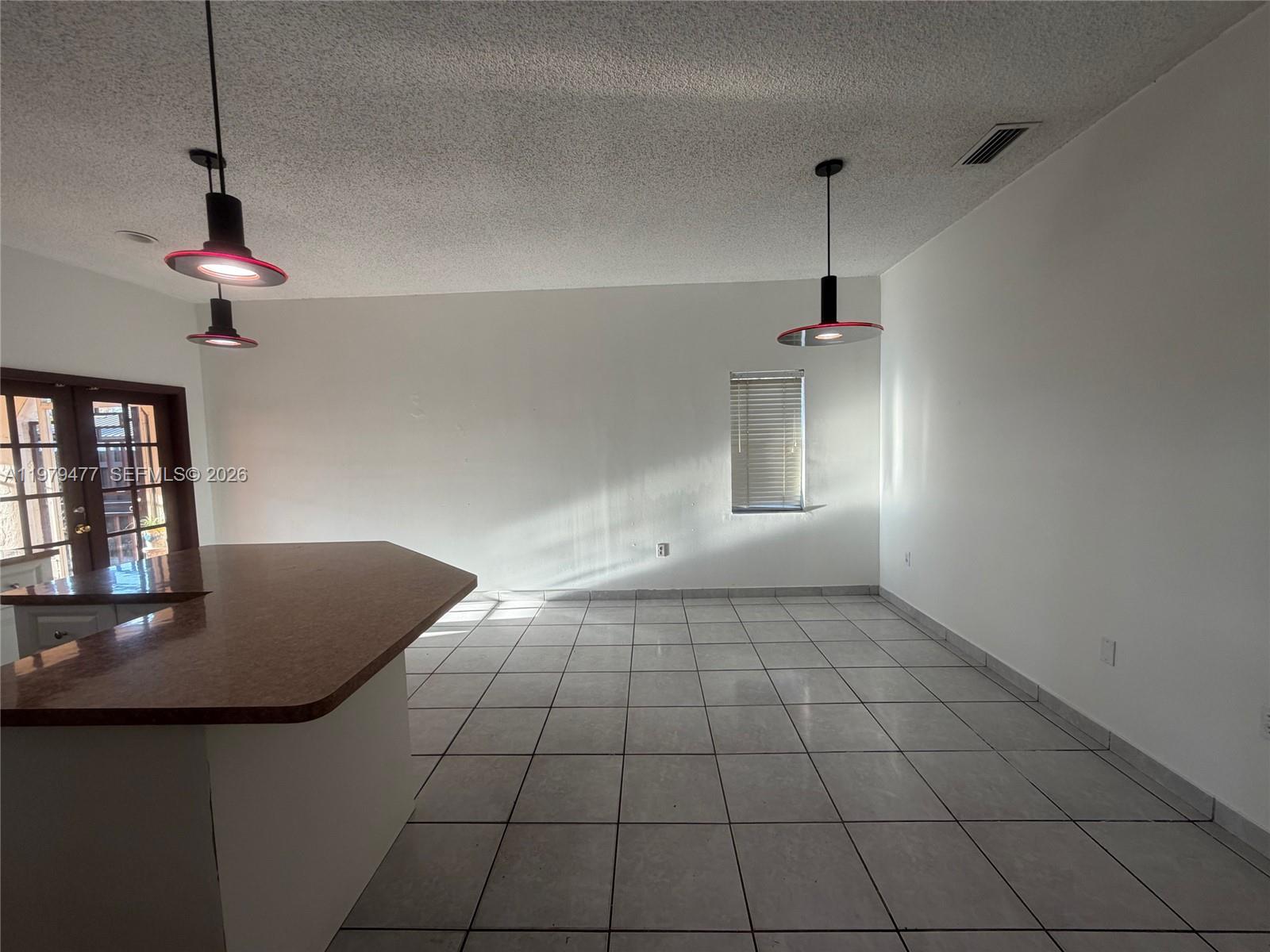 VISTA SUB 1ST ADDN - Residential