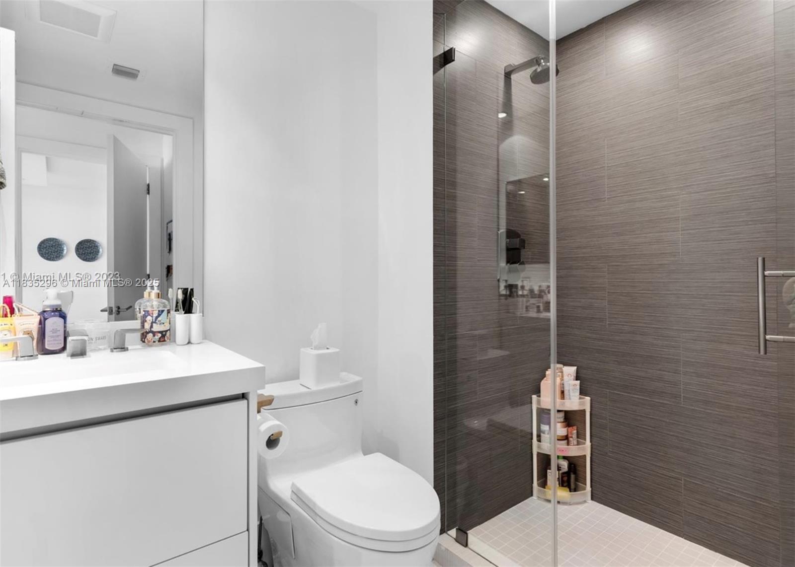 CLUB TOWER TWO CONDO - Residential