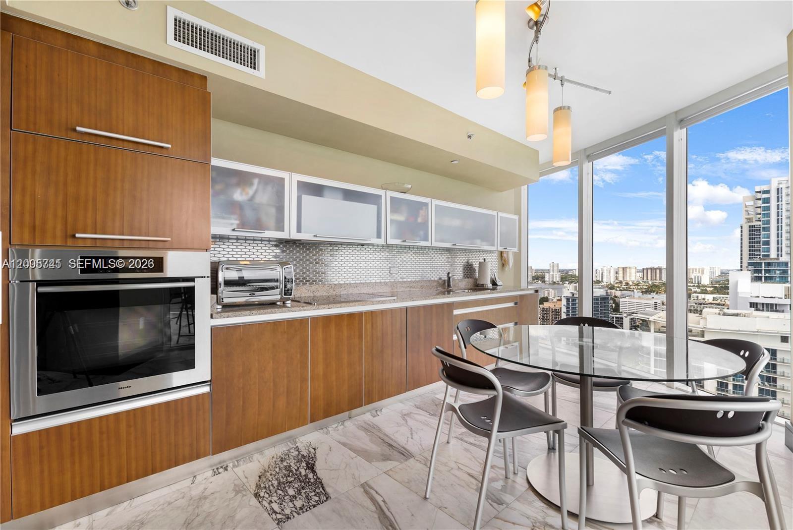 OCEAN FOUR CONDO - Residential Lease