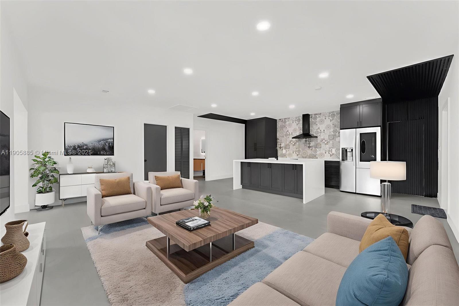 WEST BISCAYNE - Residential Income