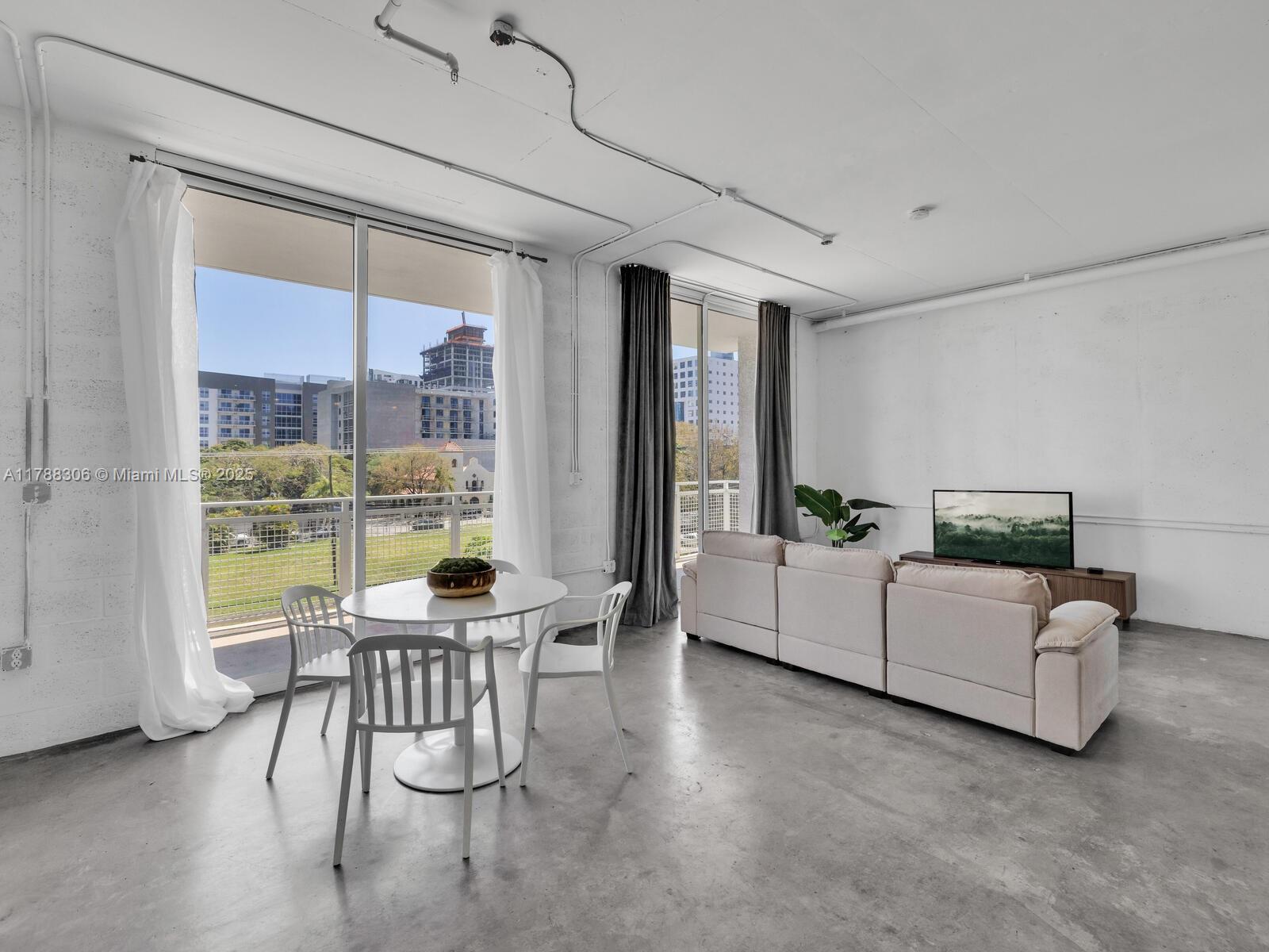 THE YORKER CONDO - Residential