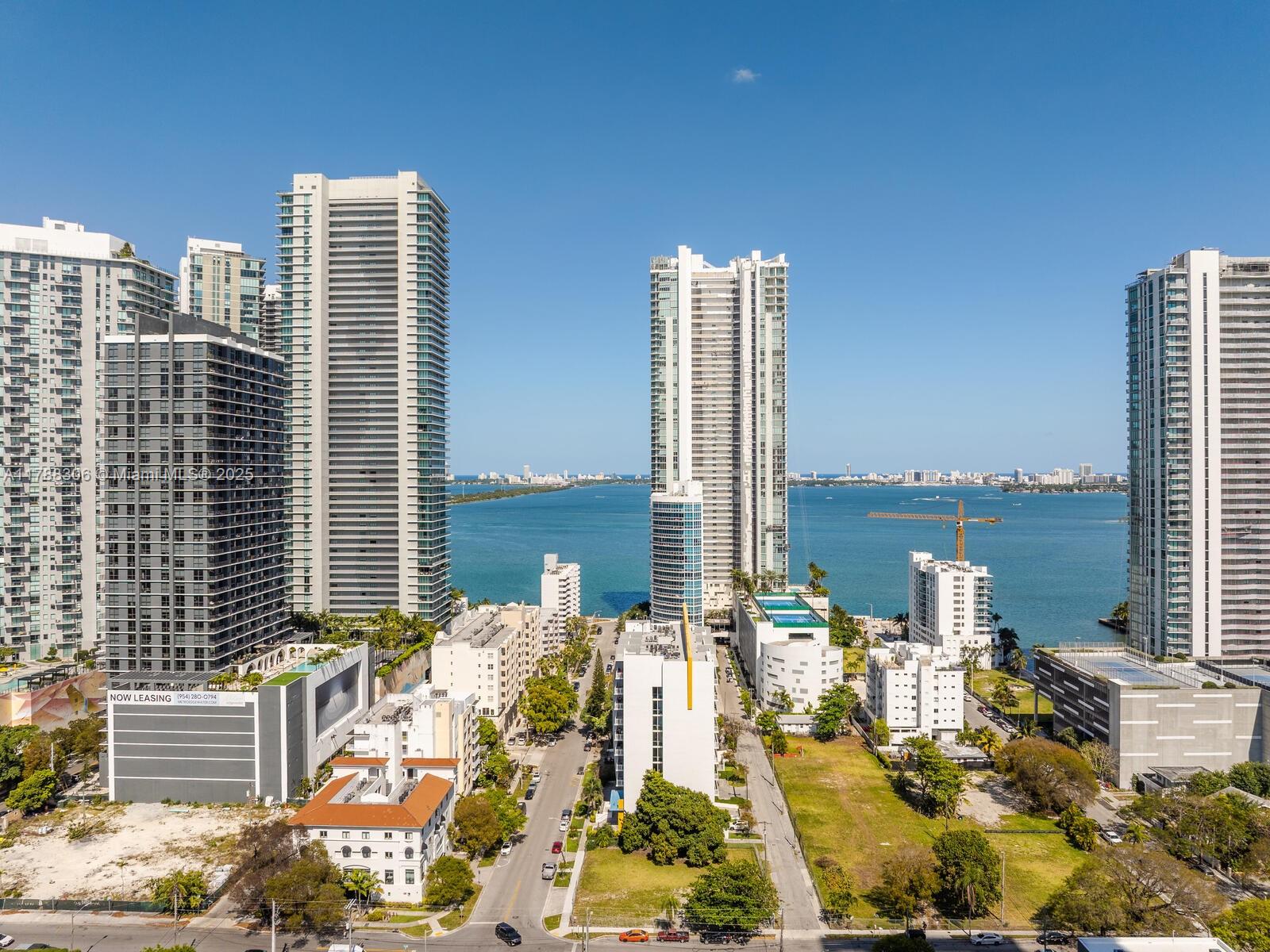 THE YORKER CONDO - Residential