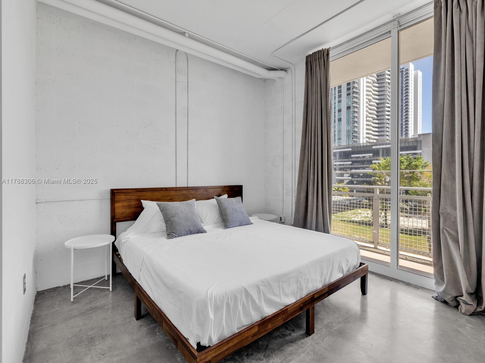 THE YORKER CONDO - Residential