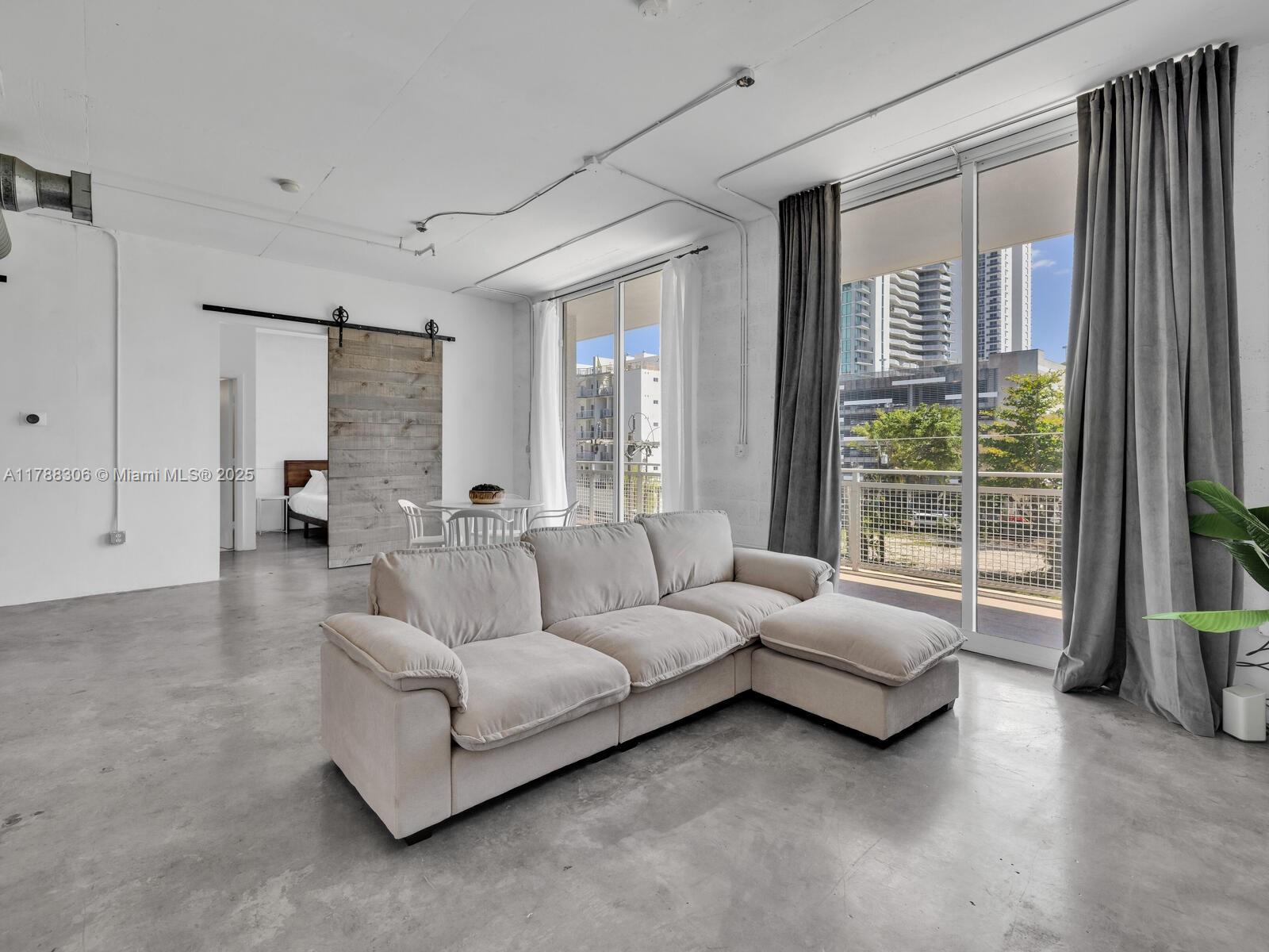THE YORKER CONDO - Residential