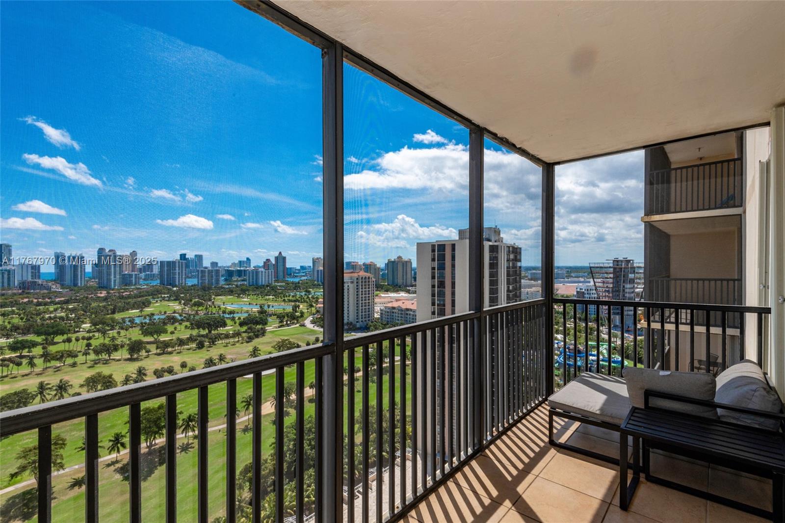 Property for Sale at 20301 W Country Club Dr 2524, Aventura, Miami-Dade County, Florida - Bedrooms: 2 
Bathrooms: 2  - $299,000