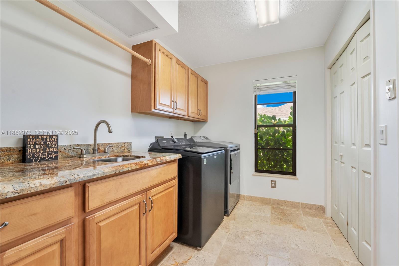 BRANDYWINE AT HERITAGE RI - Residential