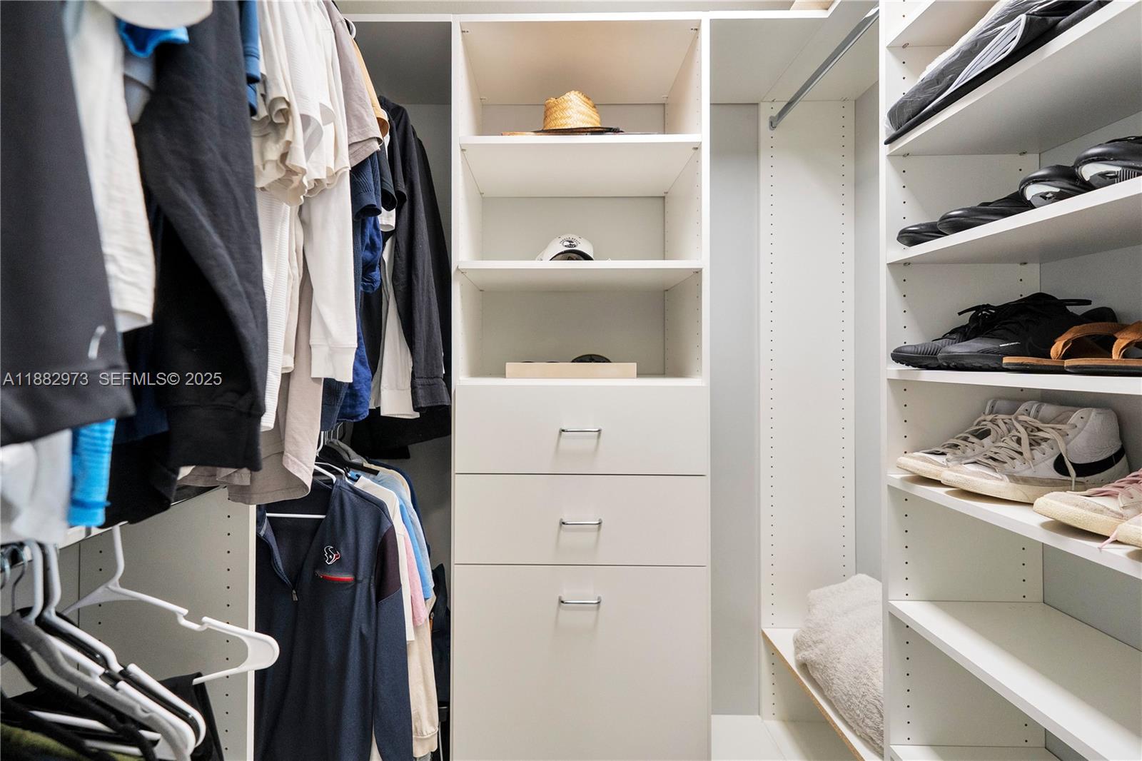 BRANDYWINE AT HERITAGE RI - Residential