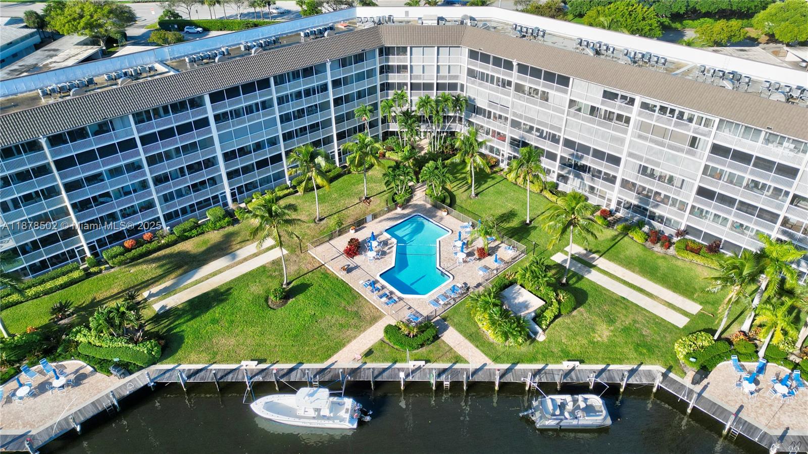 RIVER HOUSE TOWERS CONDO - Residential